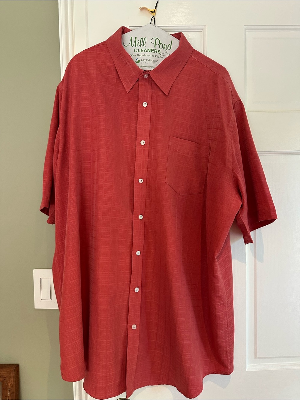 croft & barrow Red Short-Sleeve Button-Down Shirt